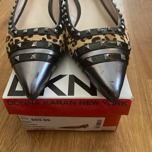 DKNY Pump Studs Kitten Heels- Never worn